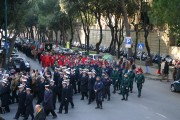 Il Blu delle divise della Marina, il Verde degli Incursori, il Rosso della folta rappresentanza dei Vigili del Fuoco   